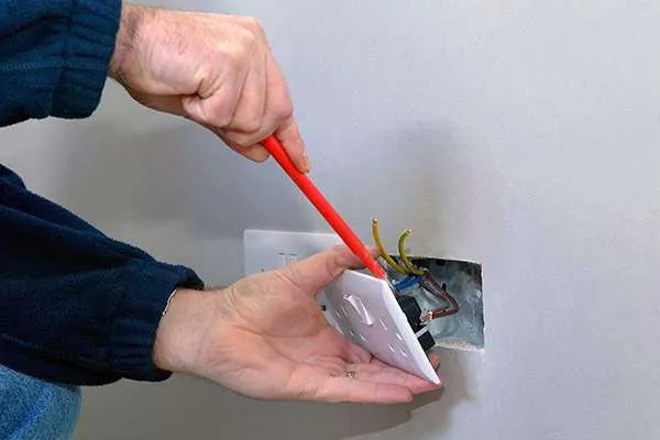 electrical socket replacement